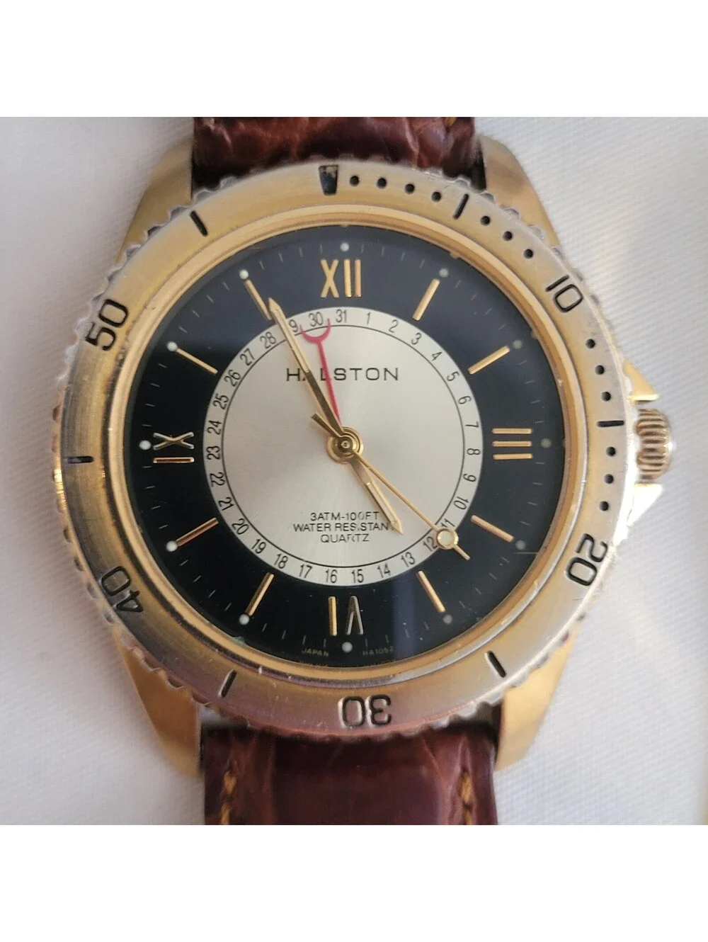 Halston 241-VX37A Quartz Watch Gold Tone Black Dial Pointer Date Leather 38mm